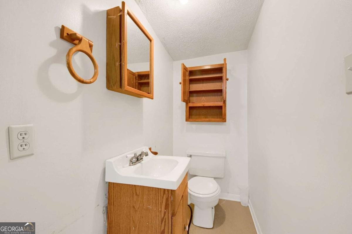 6950 Dodd Road Riverdale - Photo 19