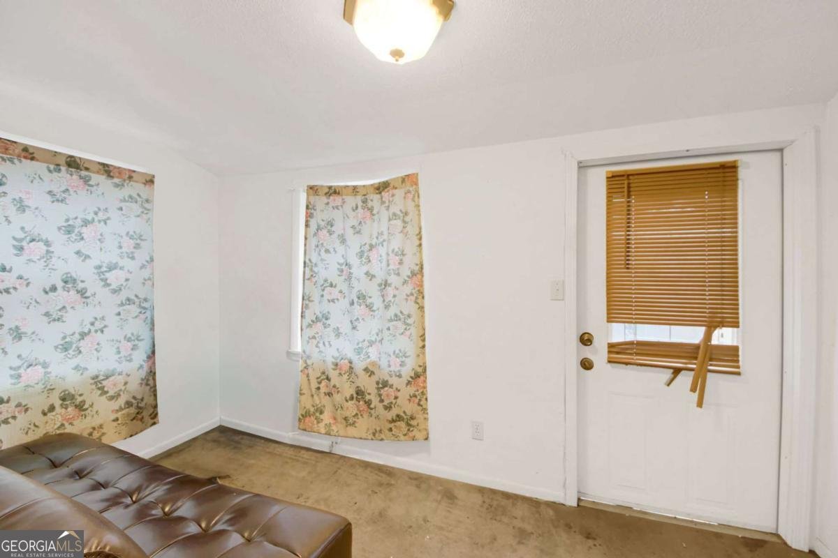 6950 Dodd Road Riverdale - Photo 21