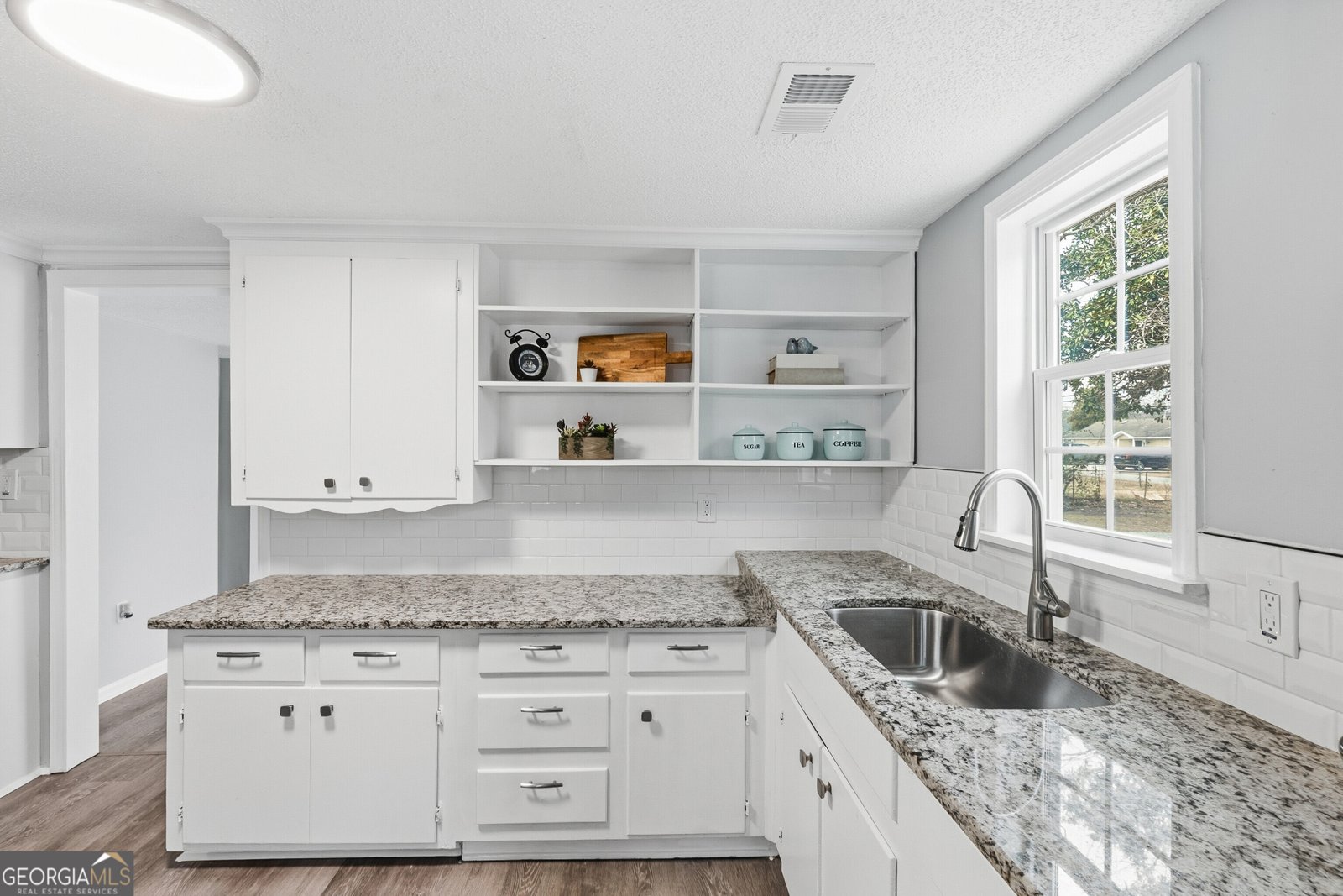 135 Forest Avenue Bonaire - Photo 9