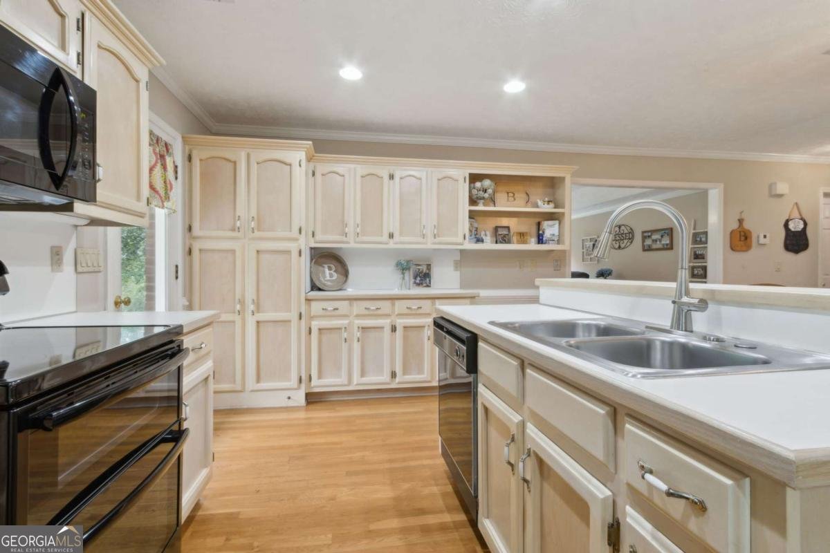 83 Russell Road Lawrenceville - Photo 14