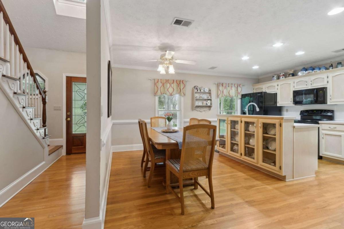 83 Russell Road Lawrenceville - Photo 6