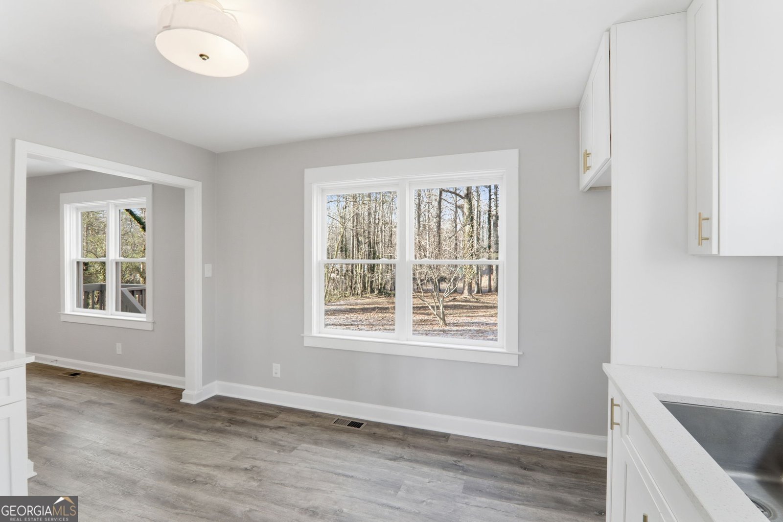 5745 Royale Court Cumming - Photo 10