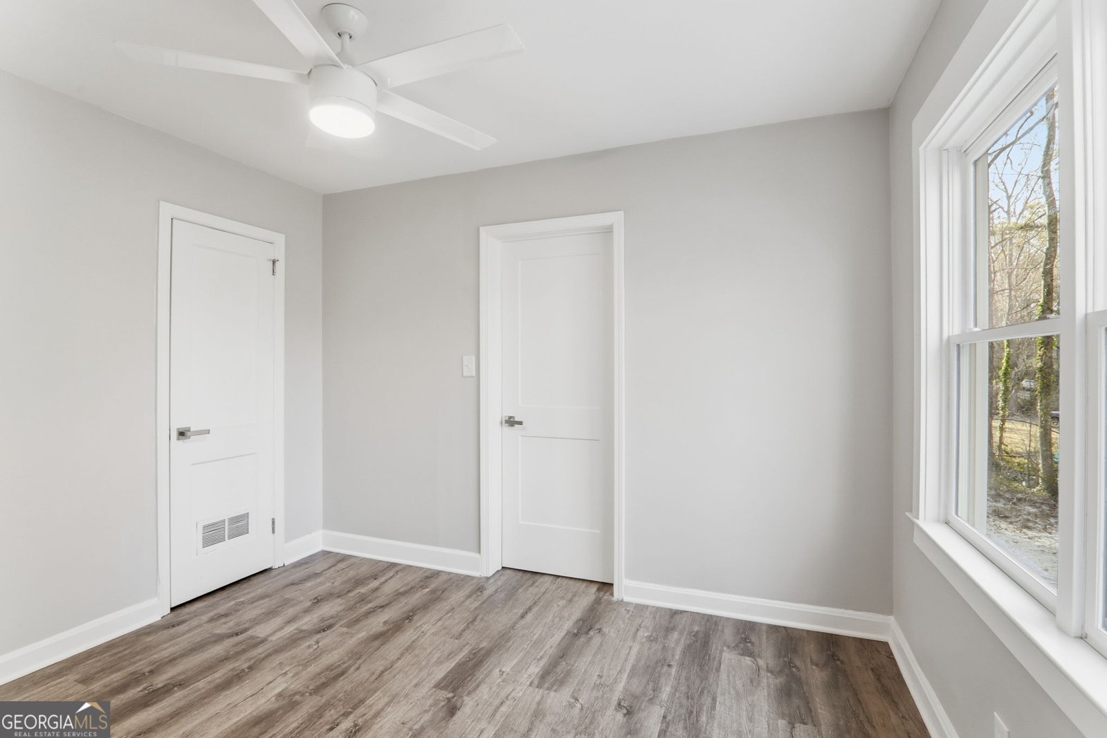 5745 Royale Court Cumming - Photo 11