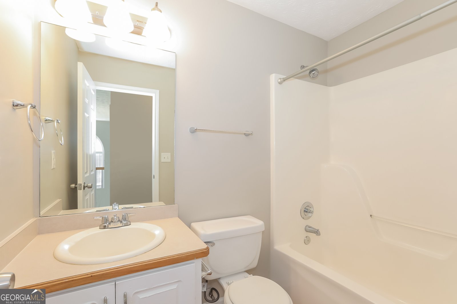 971 Simon Park Circle Lawrenceville - Photo 14