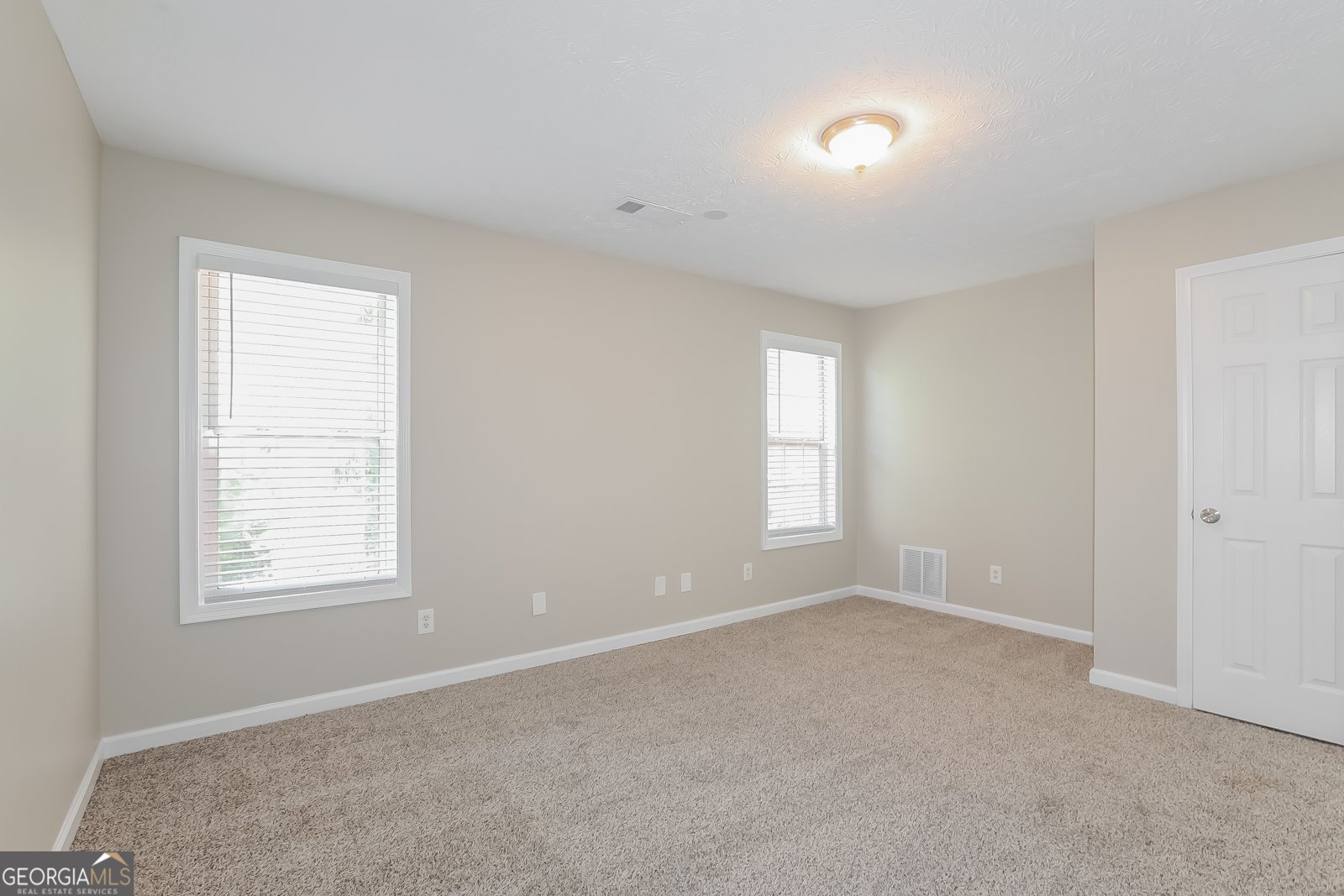 971 Simon Park Circle Lawrenceville - Photo 9