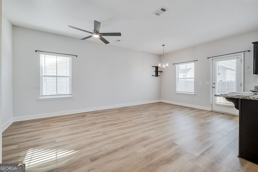 872 Grayson Avenue Hinesville - Photo 10