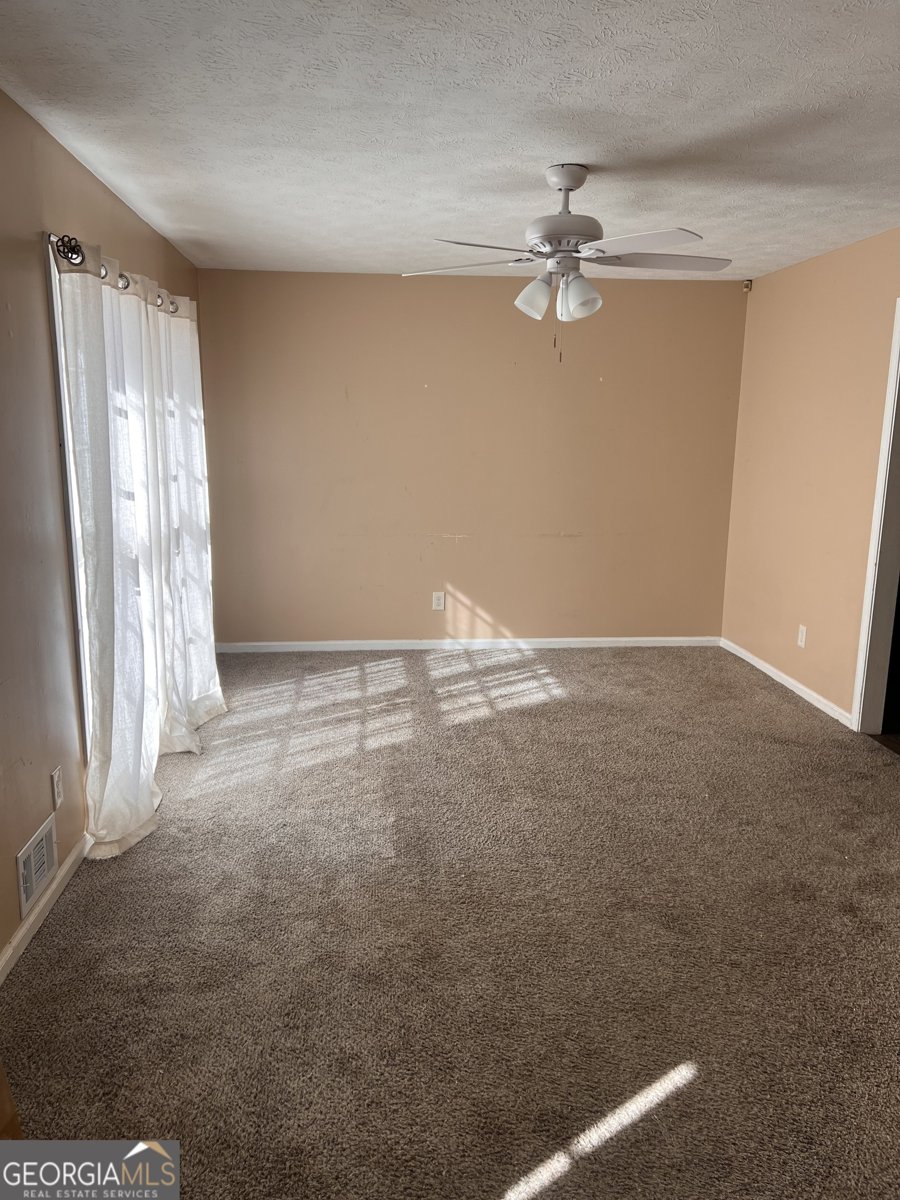 1138 Spring Creek Circle Griffin - Photo 8