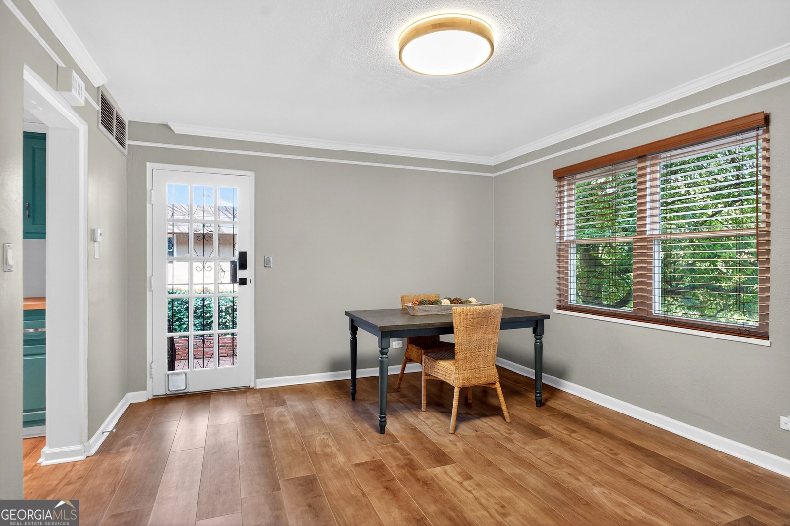 275 Lakemoore Drive Atlanta - Photo 8