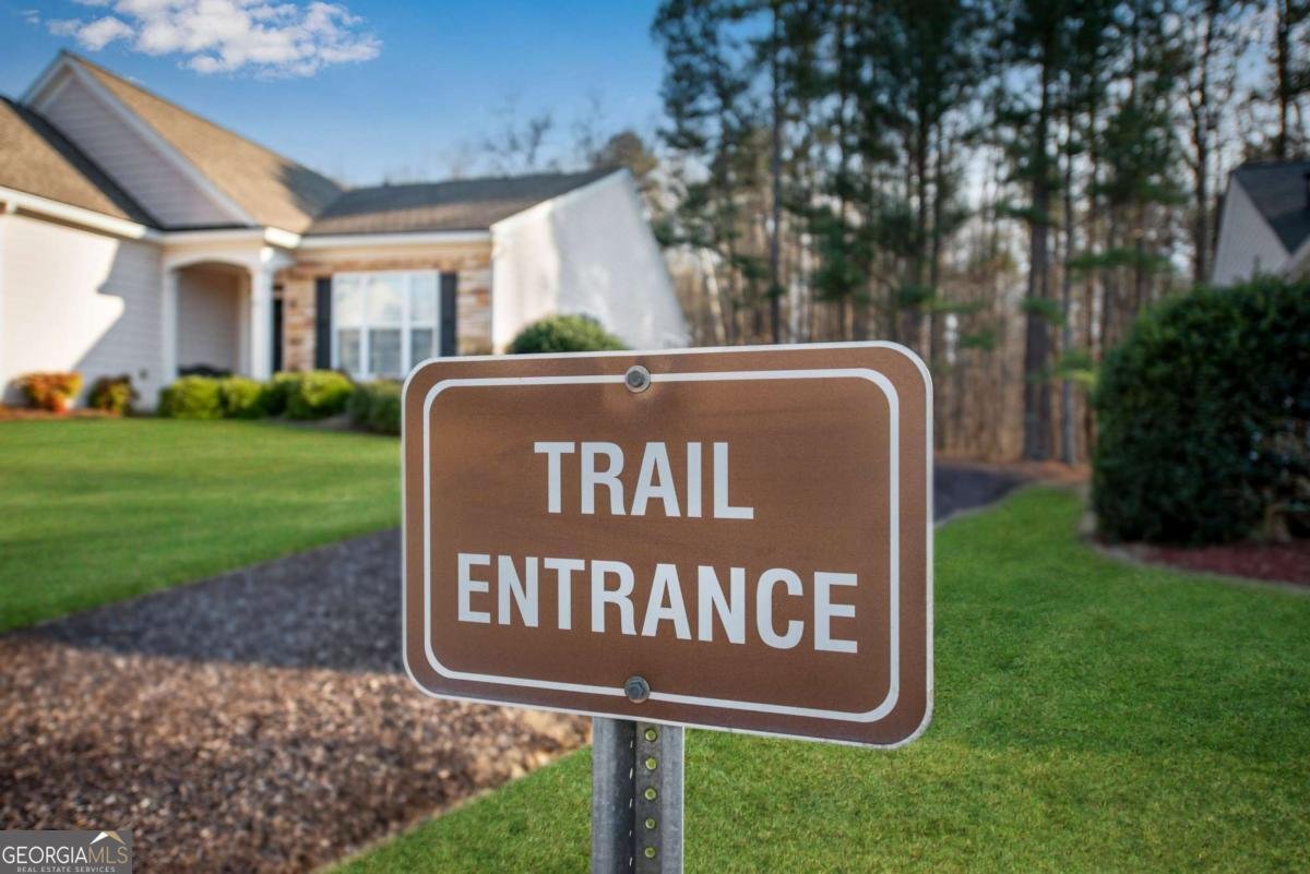 132 Churchcliff Drive Woodstock - Photo 40