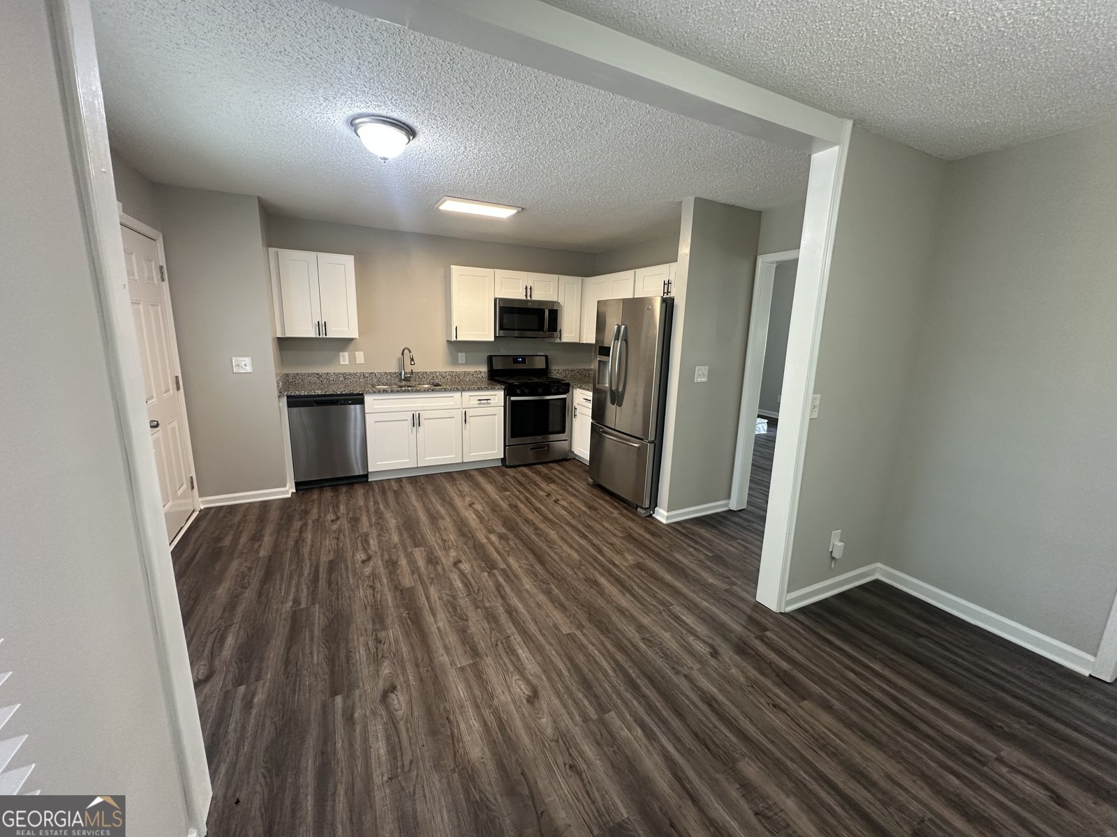 330 Amsterdam Way Dallas - Photo 6