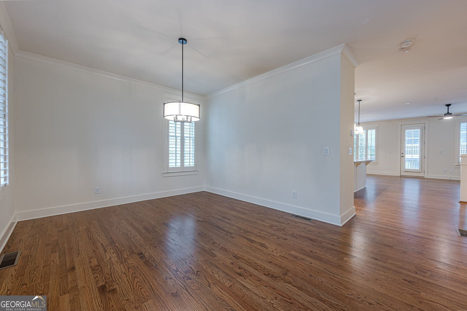 247 Fowler Street Woodstock - Photo 10