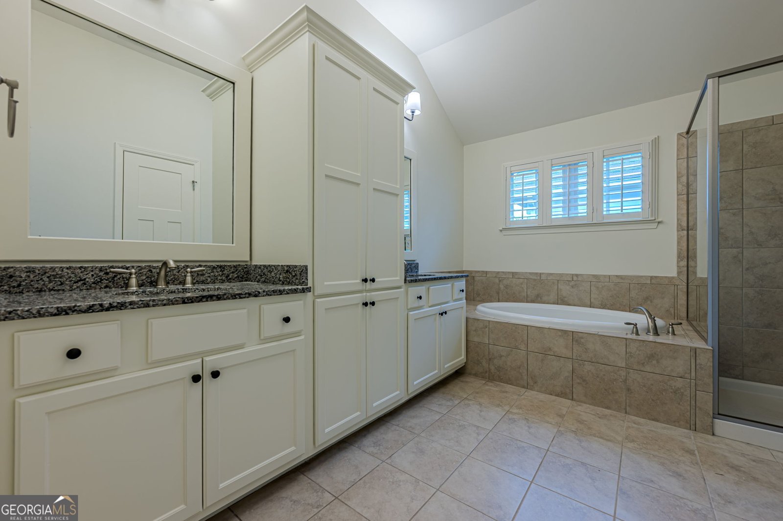 247 Fowler Street Woodstock - Photo 38