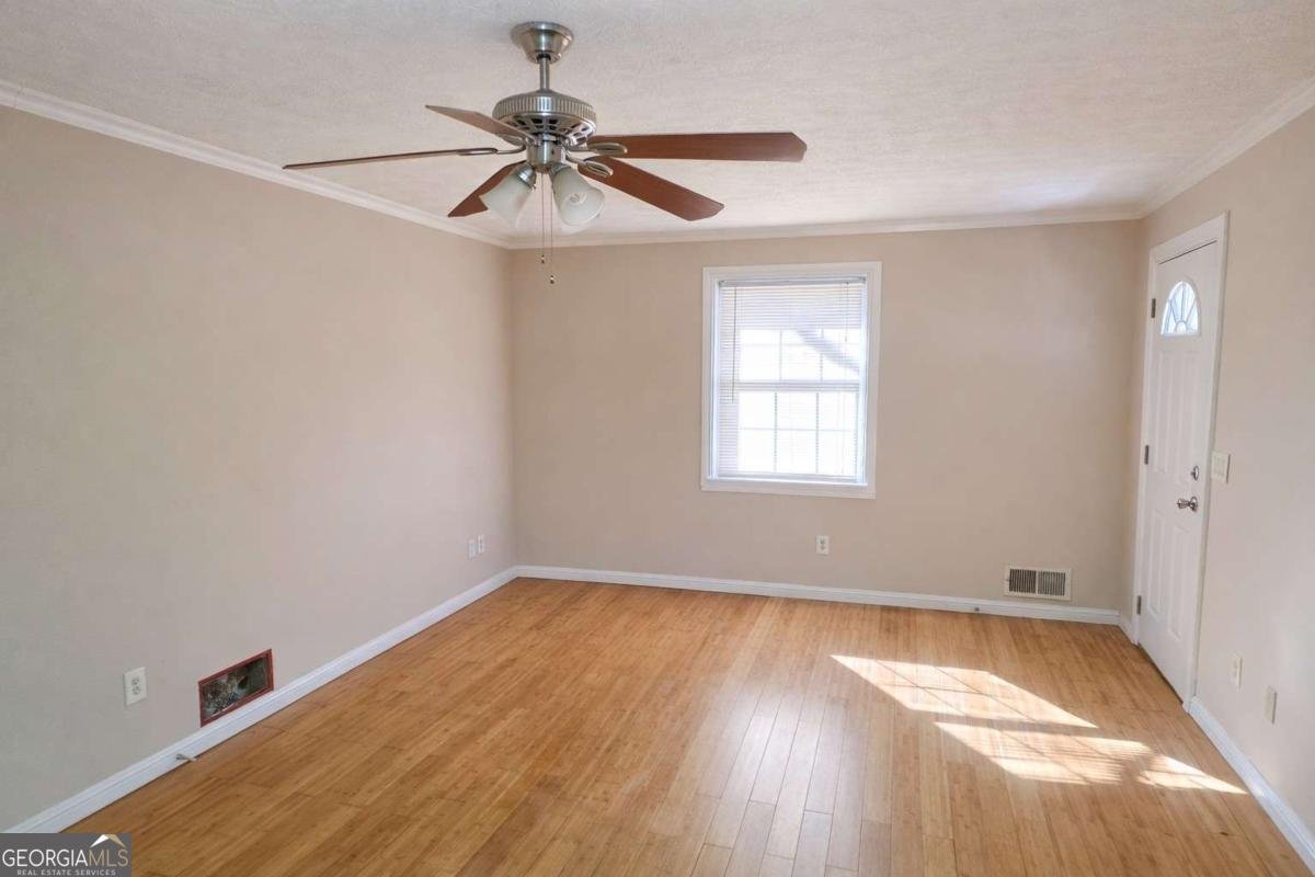 4078 Tanglewood Road Snellville - Photo 11