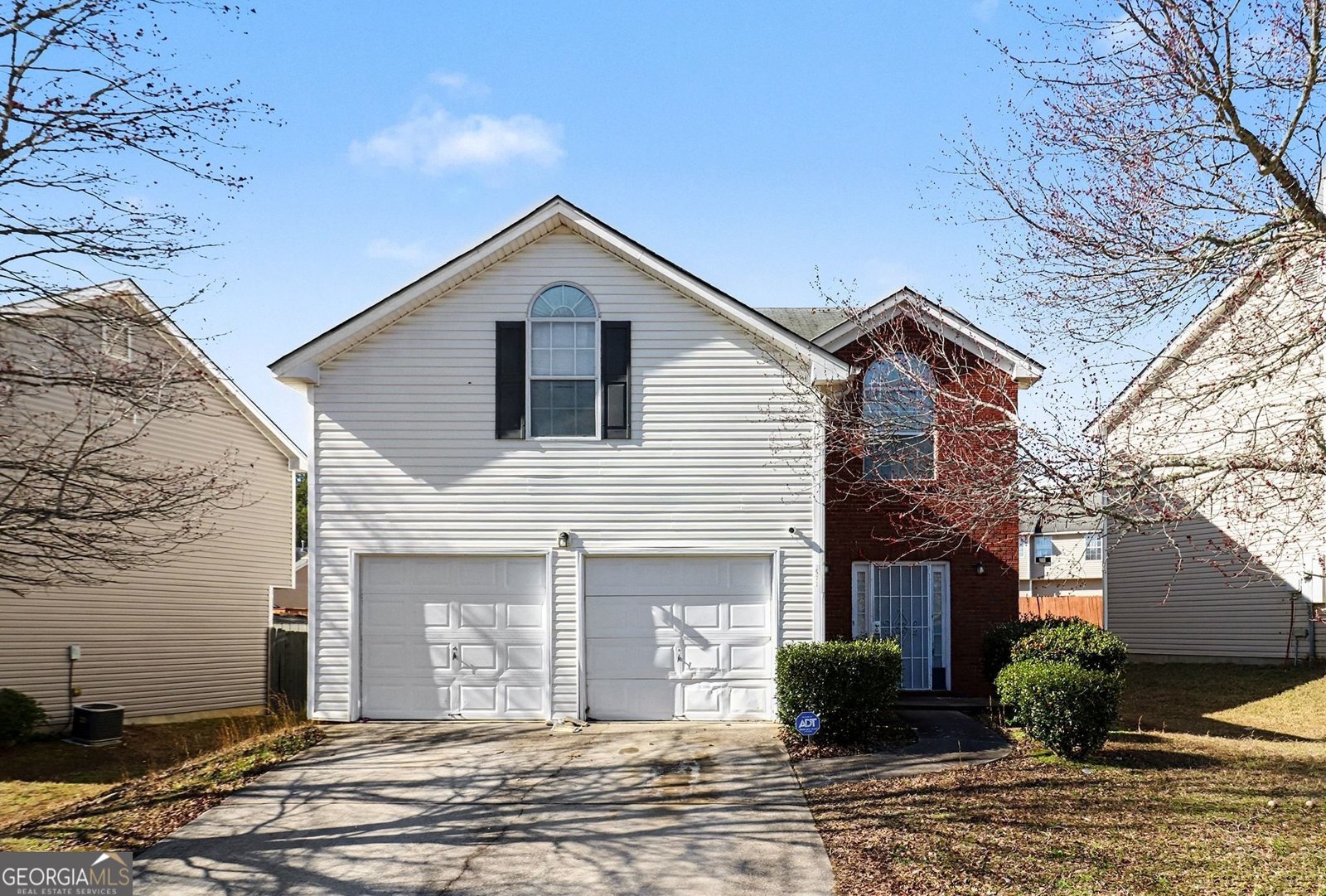 2571 Hills Riverdale - Photo 1