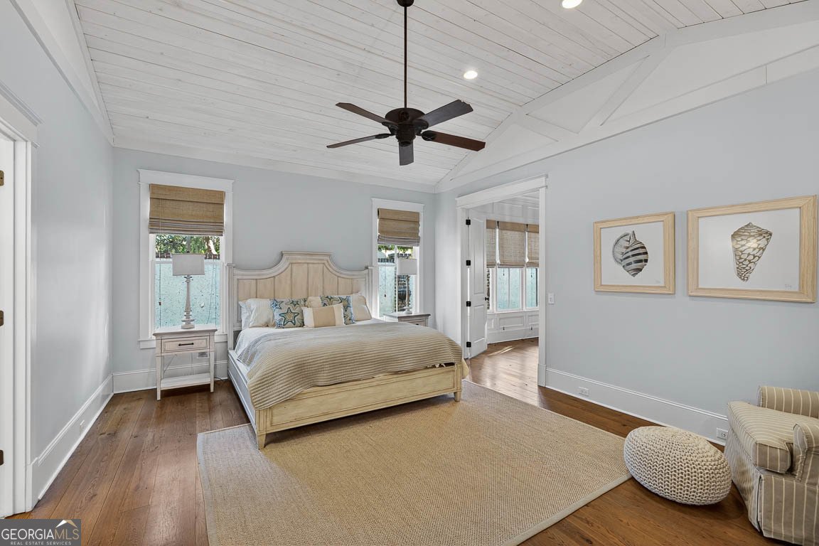 1030 Village Oaks Lane St. Simons - Photo 17