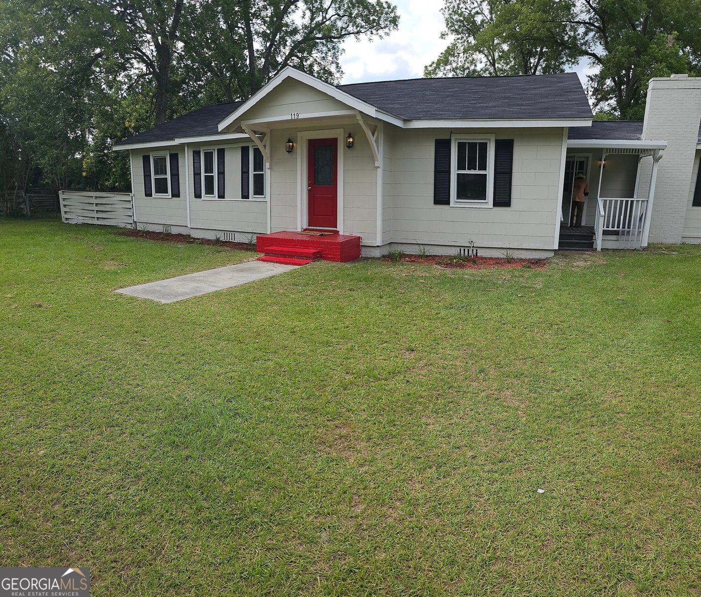 119 Wacona Drive Waycross - Photo 1