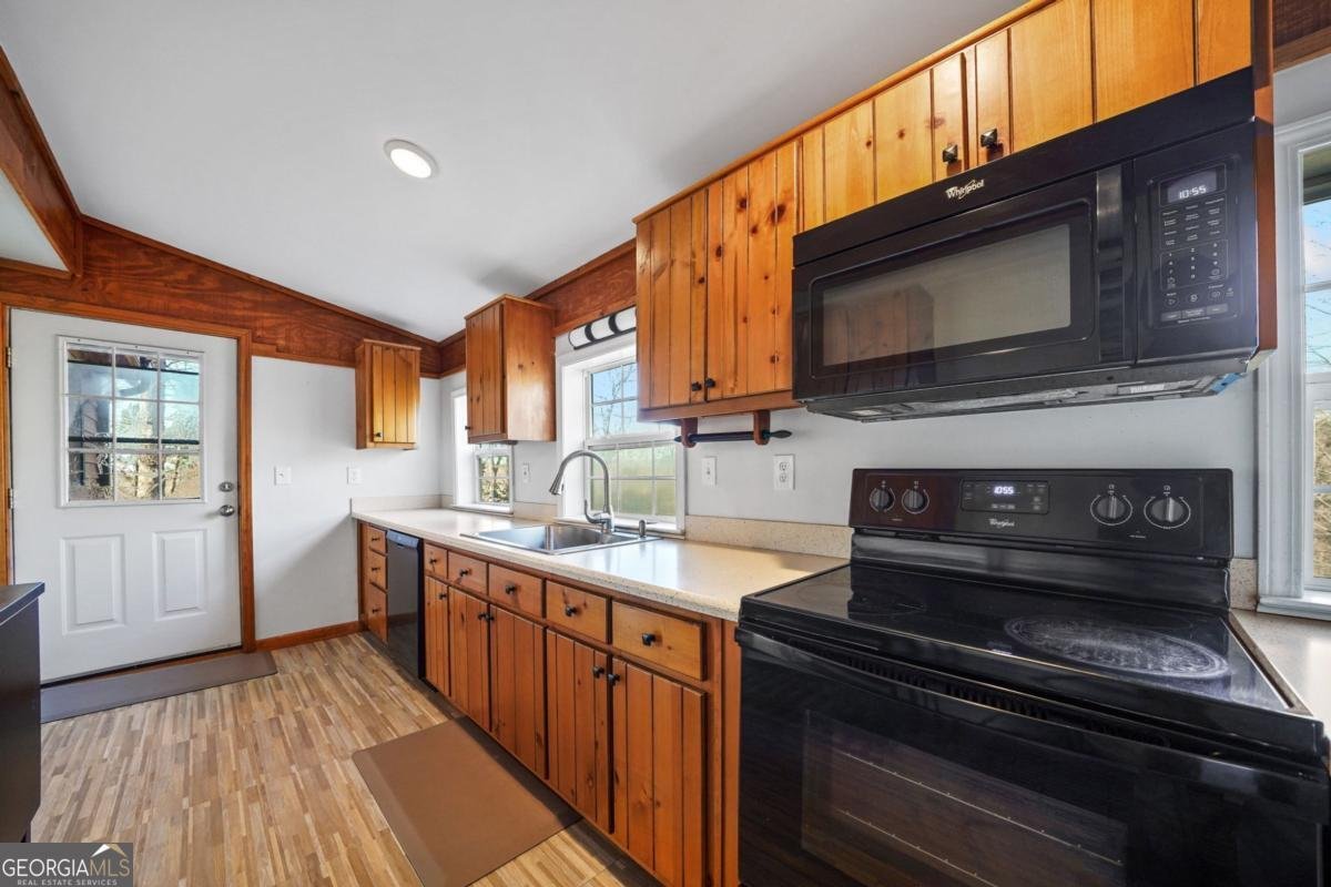 421 Cherokee Court Ellijay - Photo 16