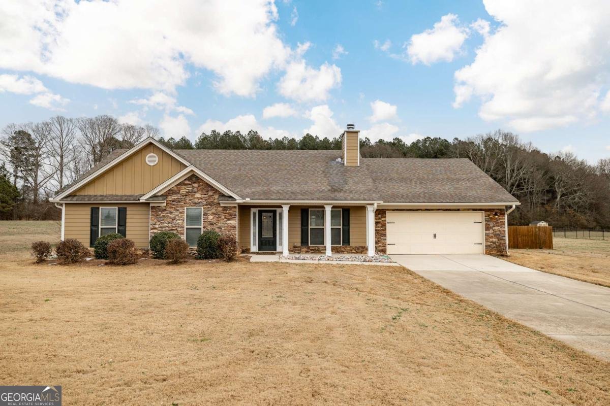 338 Highlands Drive Winterville - Photo 1