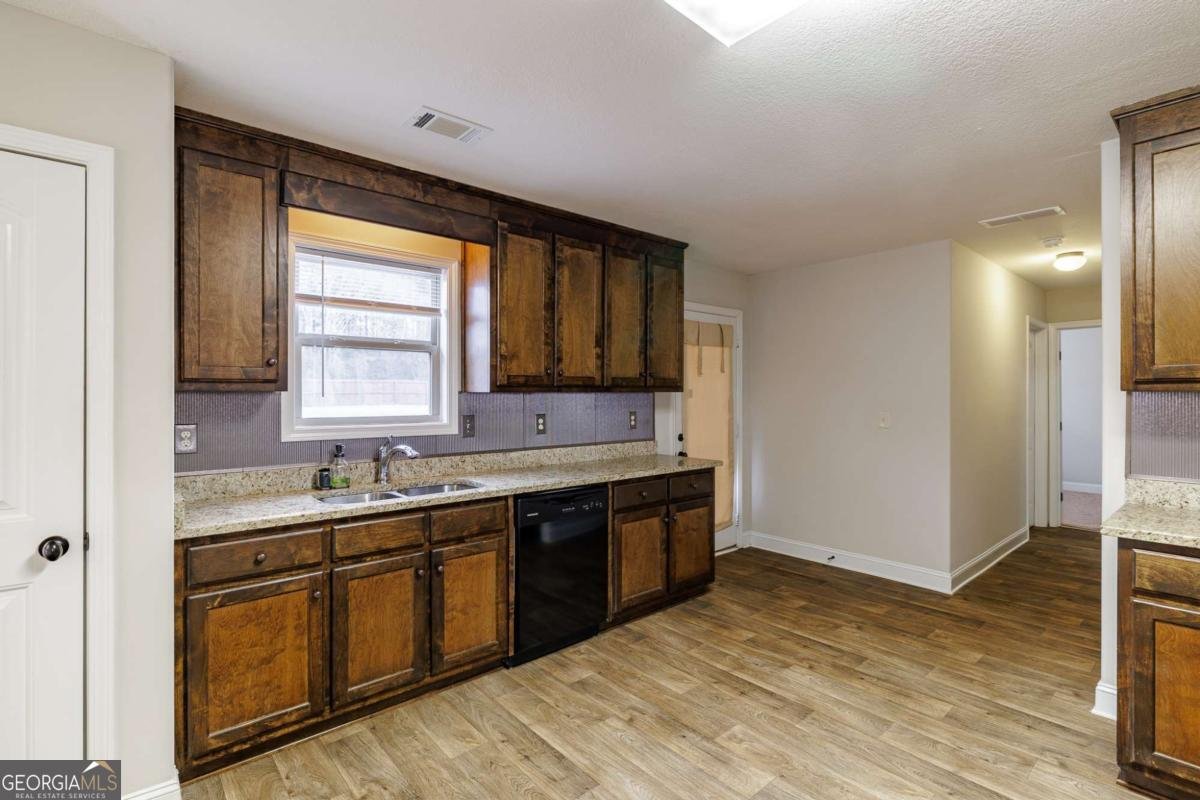 338 Highlands Drive Winterville - Photo 10