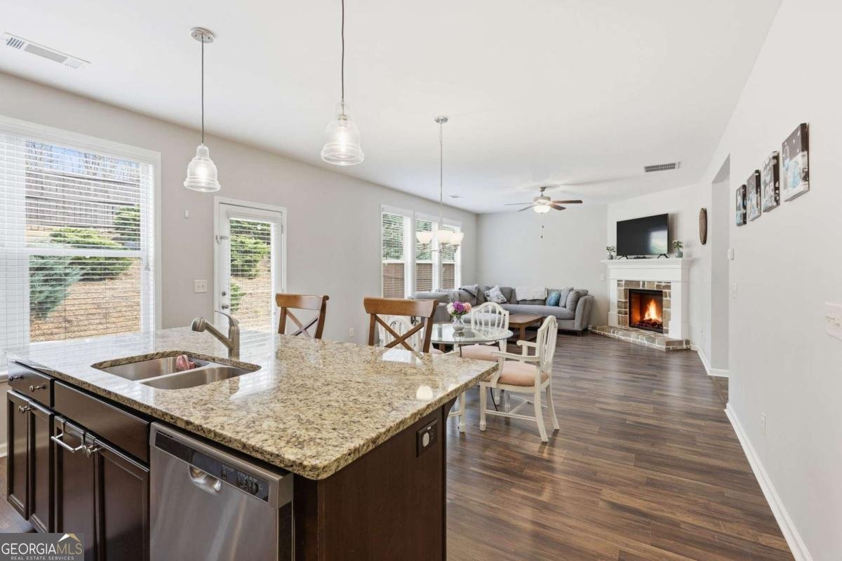 5907 Waterway Place Flowery Branch - Photo 11