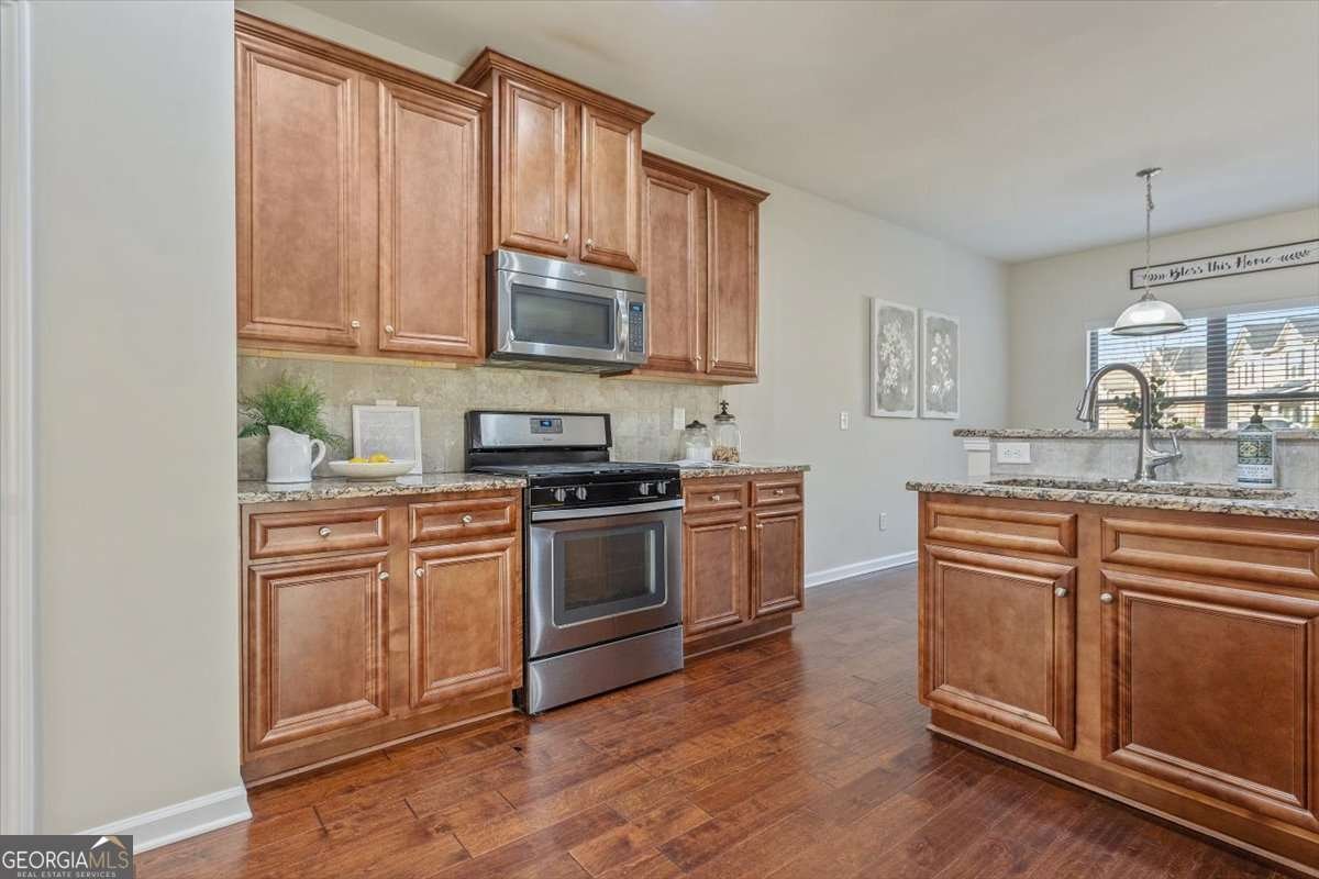 704 Flag Street Canton - Photo 16