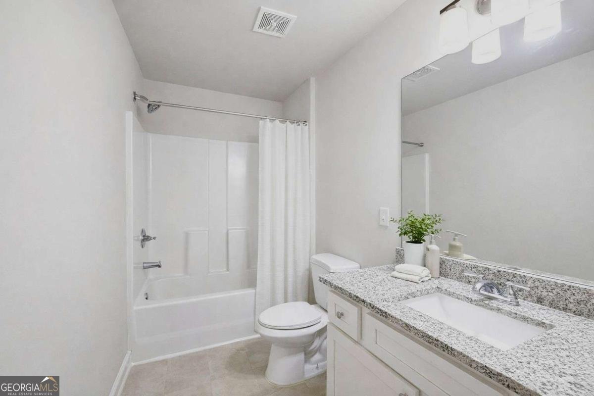 214 Patriots Way Griffin - Photo 8