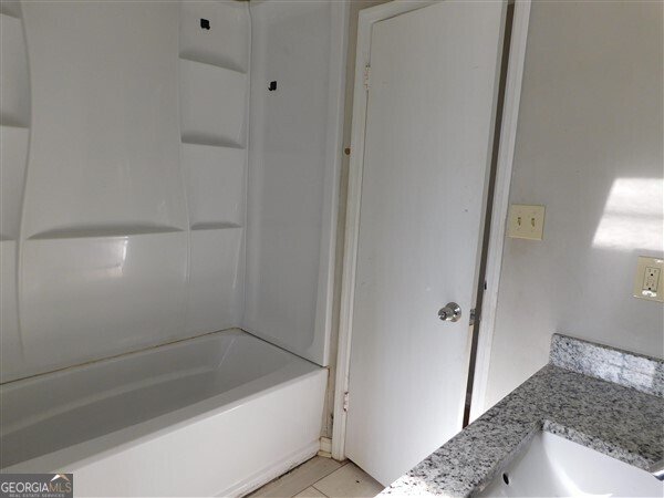 192 Nunn Street Commerce - Photo 17