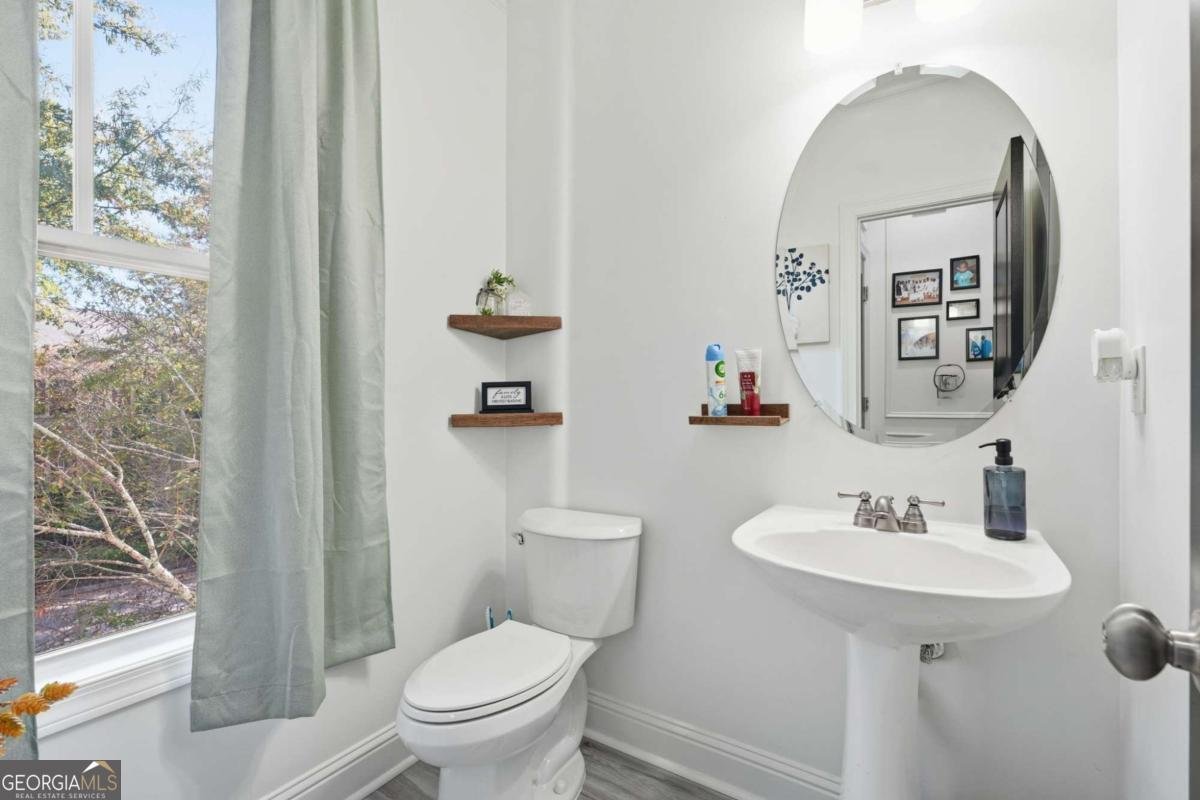 9931 MANCUNIAN Way Douglasville - Photo 18