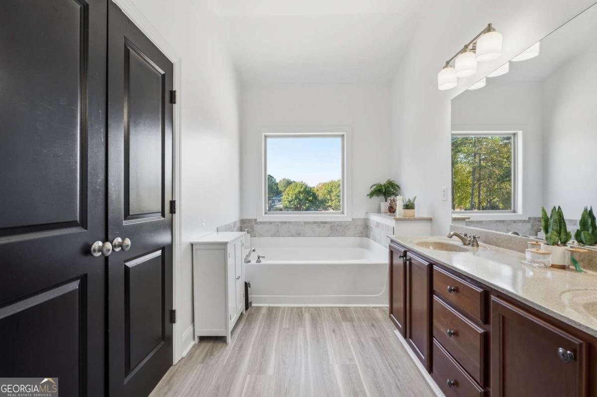 9931 MANCUNIAN Way Douglasville - Photo 25