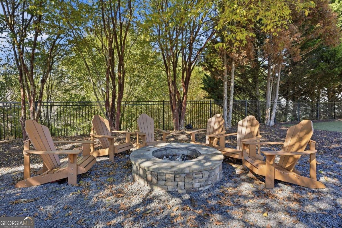 9931 MANCUNIAN Way Douglasville - Photo 39