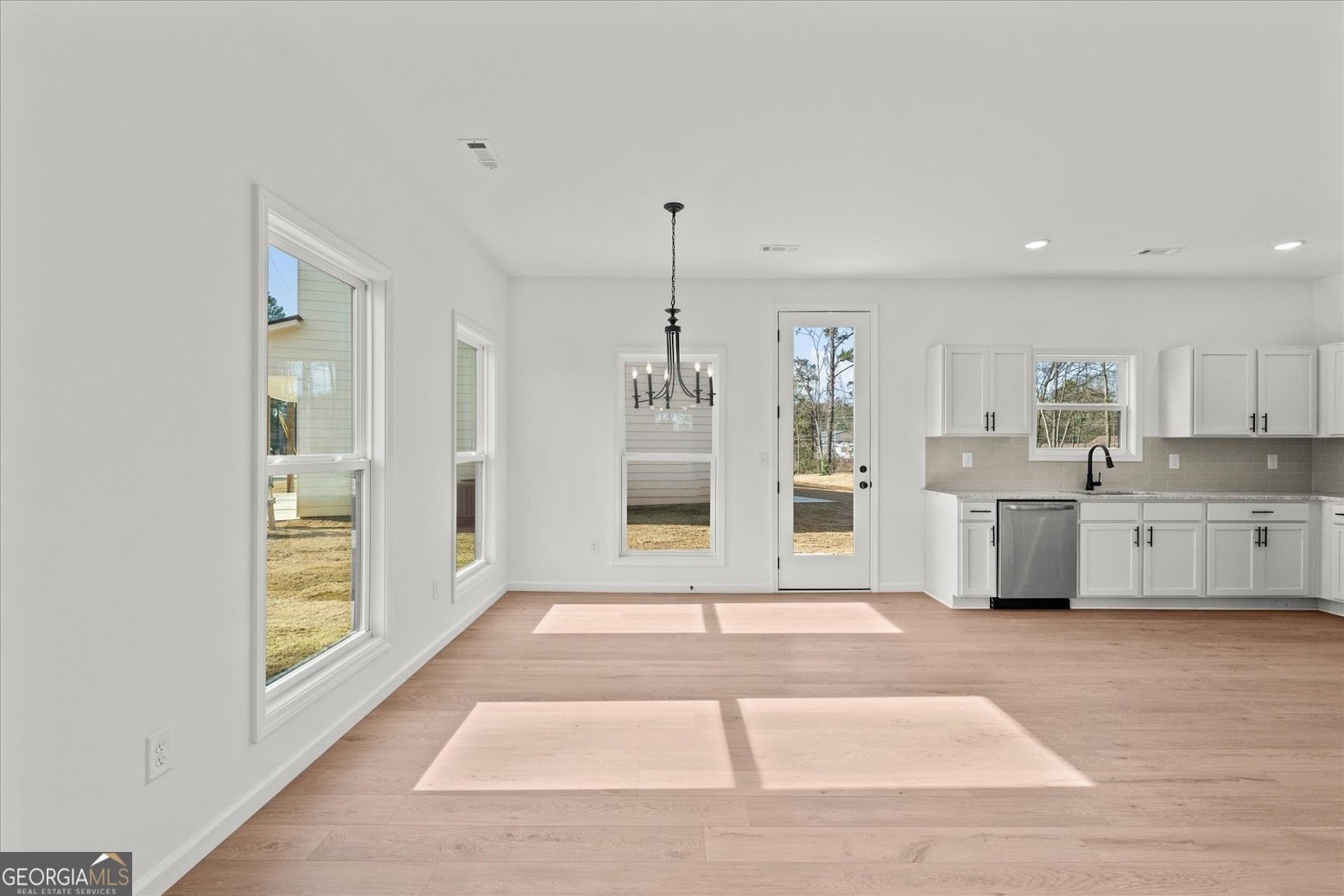 99 Carroll Circle Carrollton - Photo 8