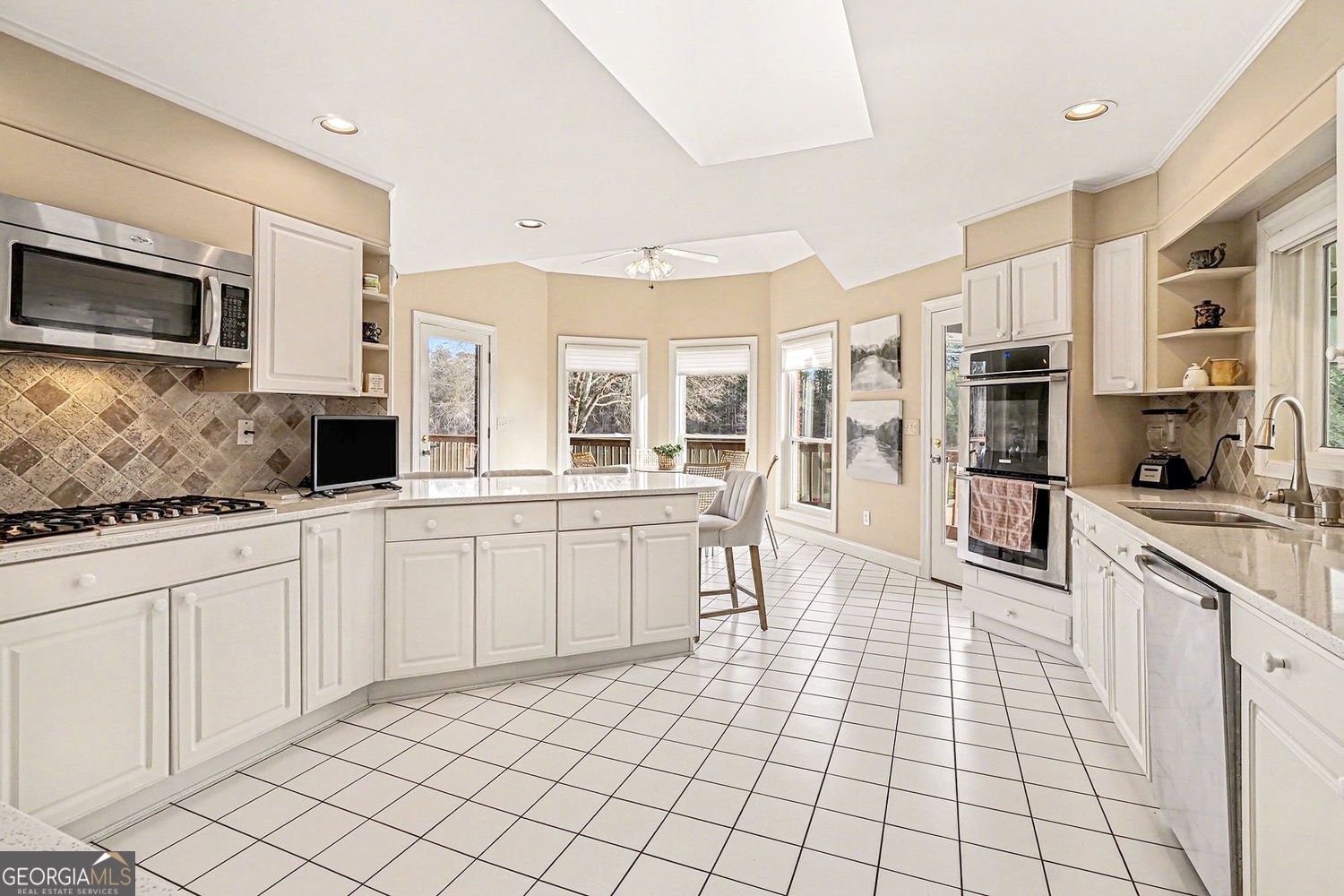 2741 Bonds Lake Road Conyers - Photo 12