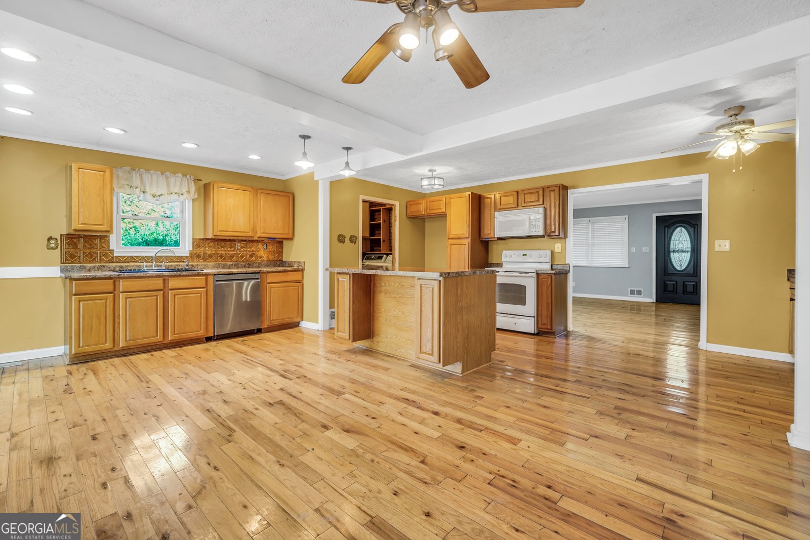 241 Orchard Road Rex - Photo 17