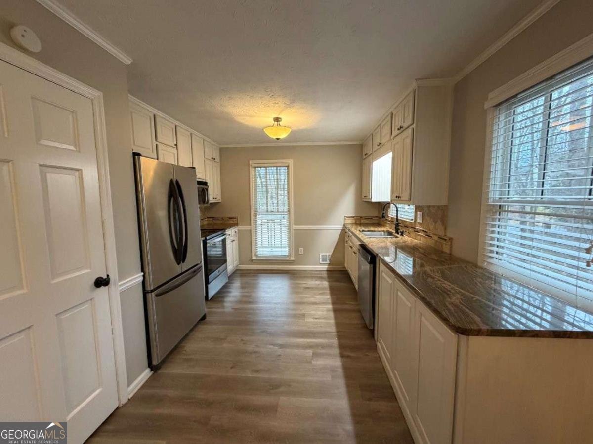 1897 Winding Creek Lane Marietta - Photo 13