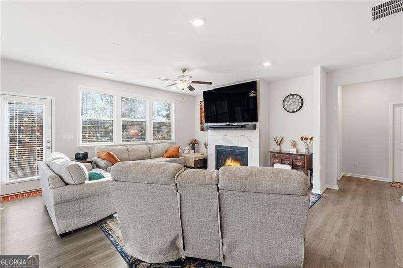 1435 Lemon Balm Court Lawrenceville - Photo 8