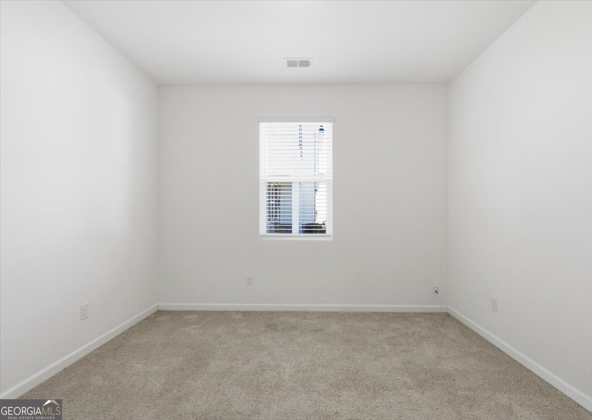 725 Whitman Lane Stockbridge - Photo 10