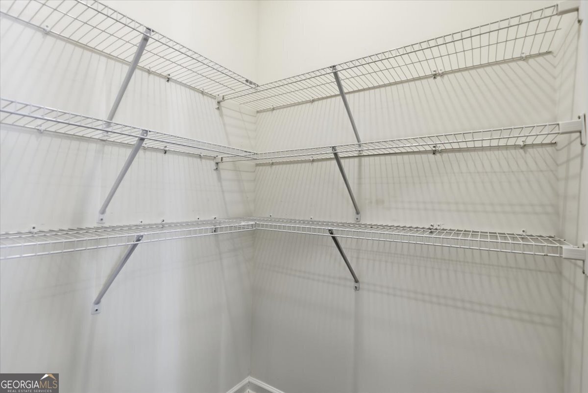 725 Whitman Lane Stockbridge - Photo 15