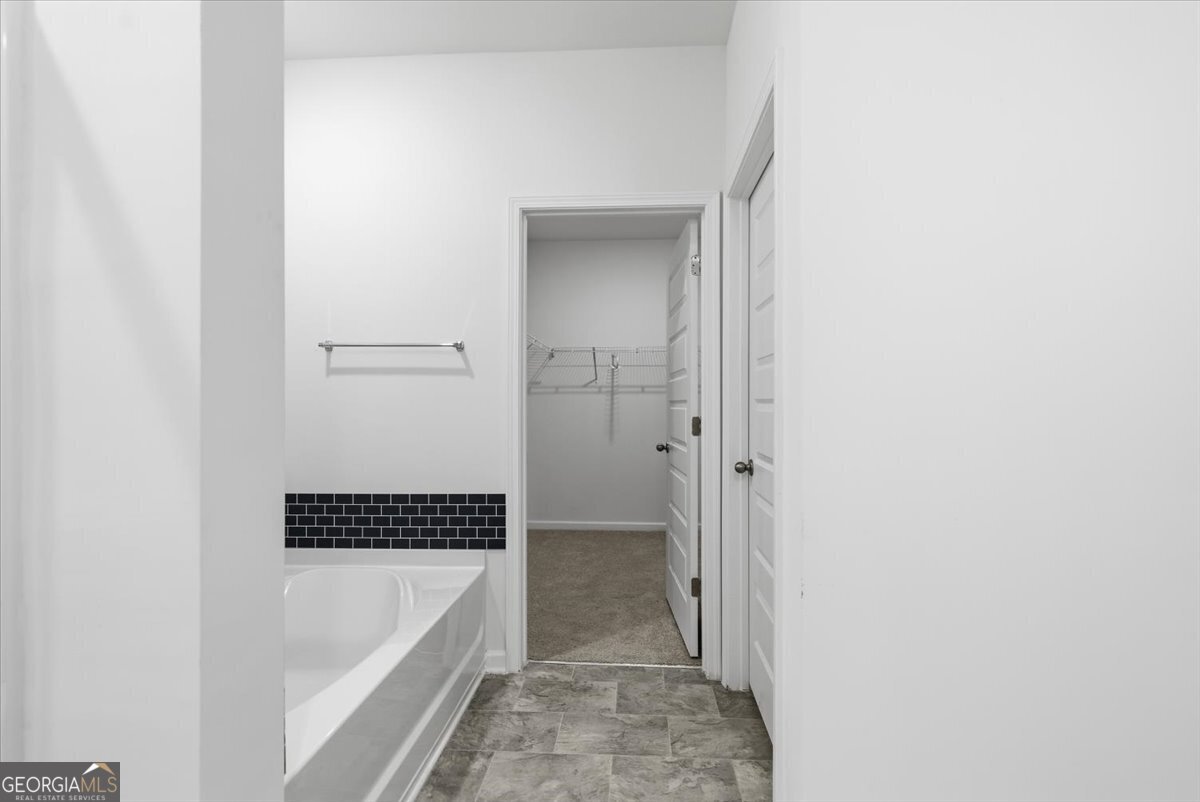 725 Whitman Lane Stockbridge - Photo 23