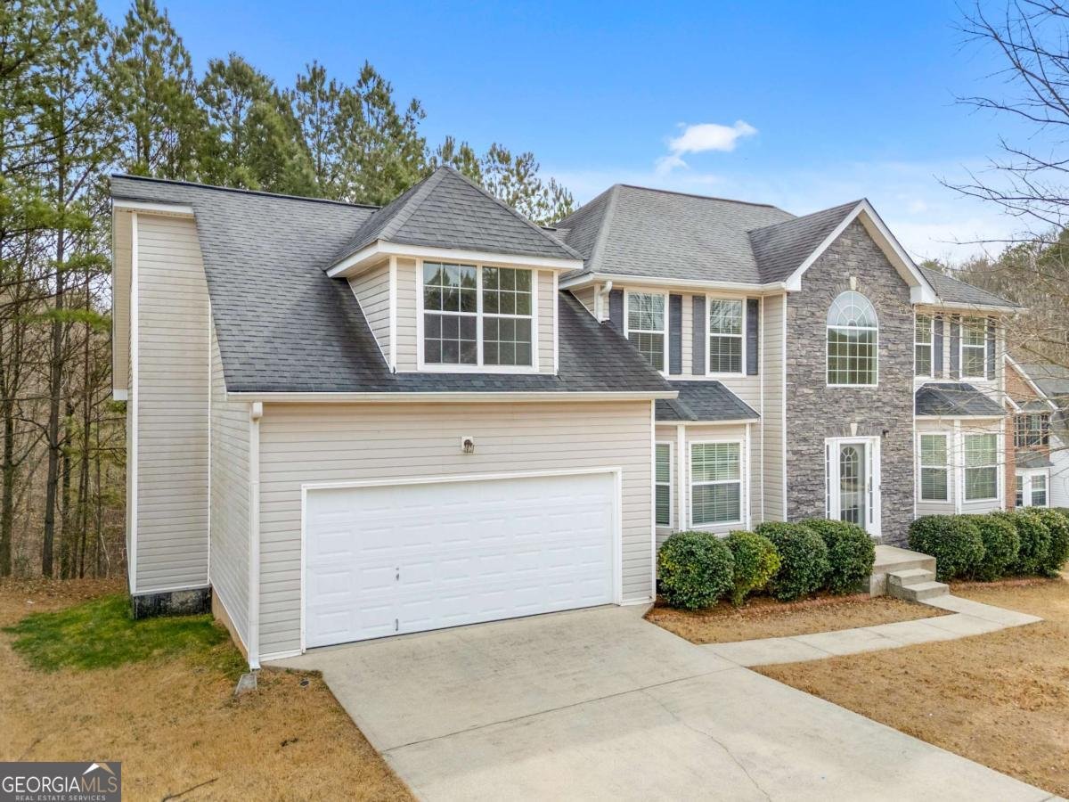 3448 Craggy Perch Douglasville - Photo 1