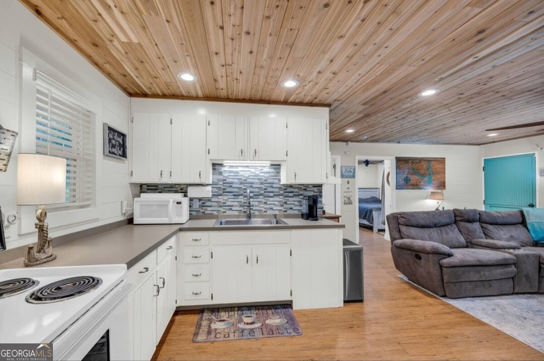 664 Port Bass Drive Fair Play - Photo 11