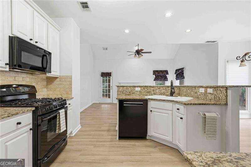 5425 Brooke Ridge Circle Dunwoody - Photo 17