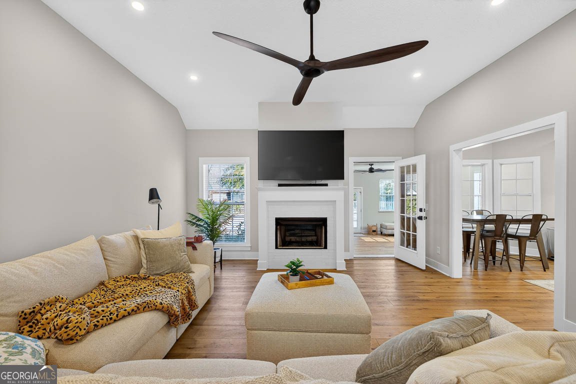 332 Edge Water Drive Brunswick - Photo 14