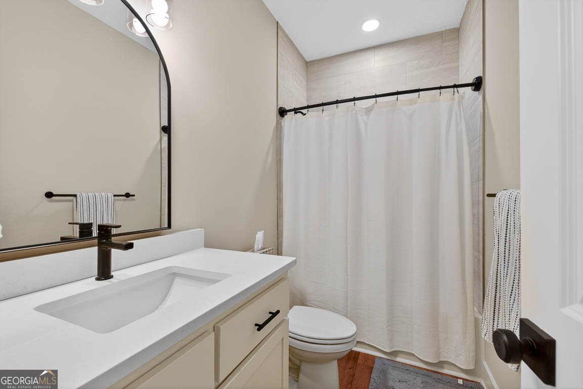 332 Edge Water Drive Brunswick - Photo 18