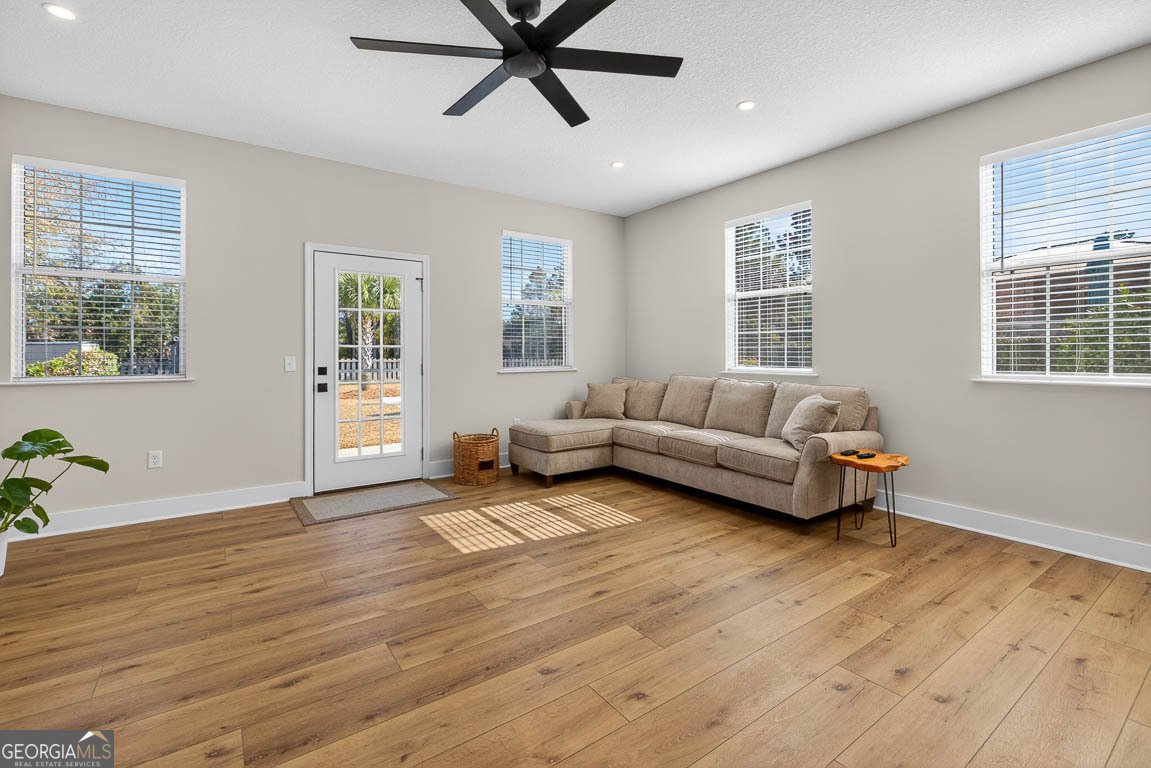 332 Edge Water Drive Brunswick - Photo 25