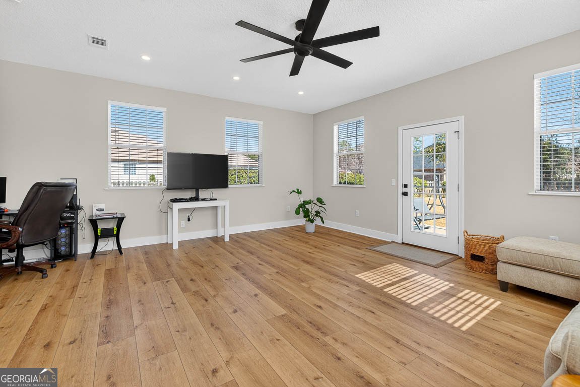 332 Edge Water Drive Brunswick - Photo 26