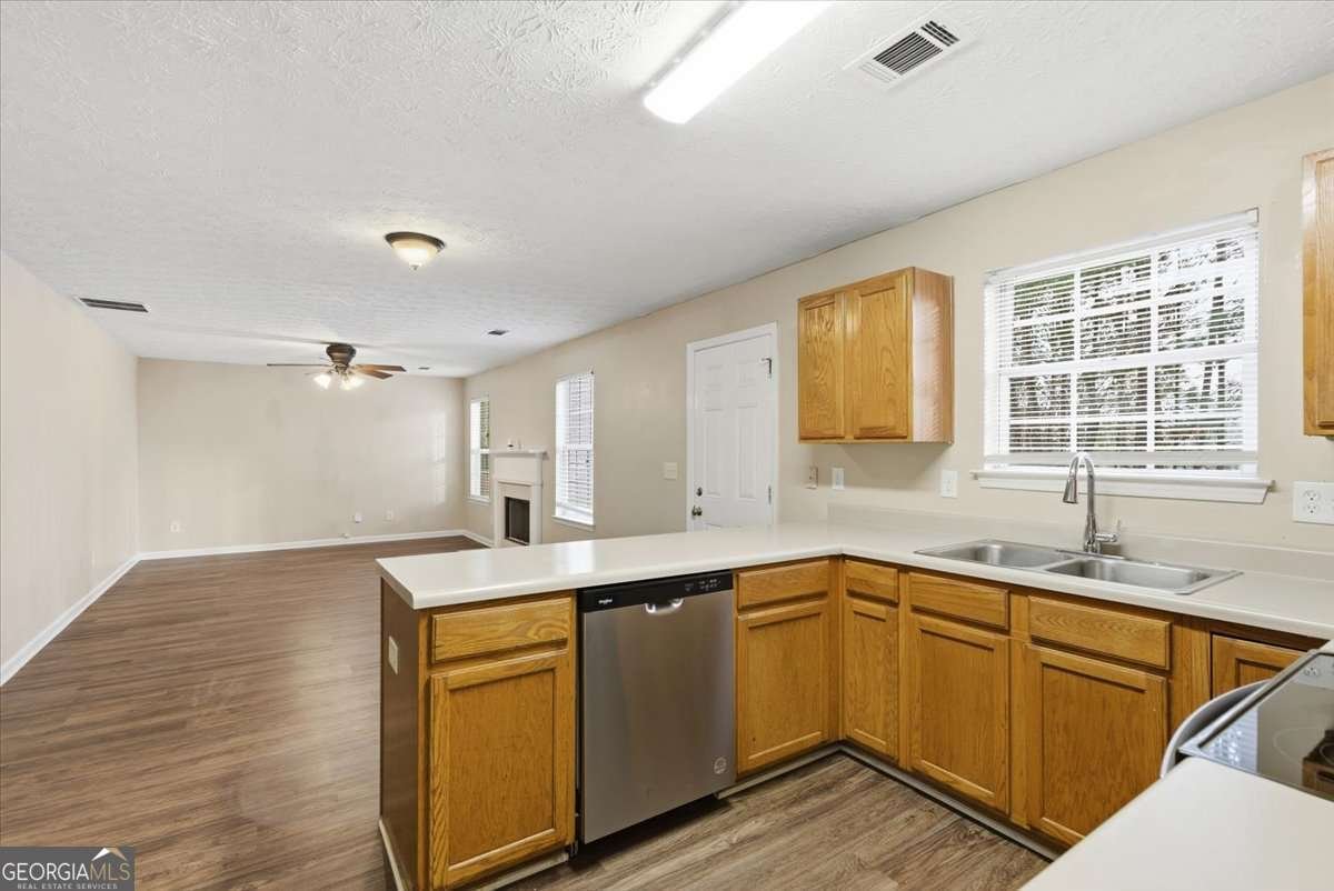 1905 Barnett West Court Buford - Photo 26