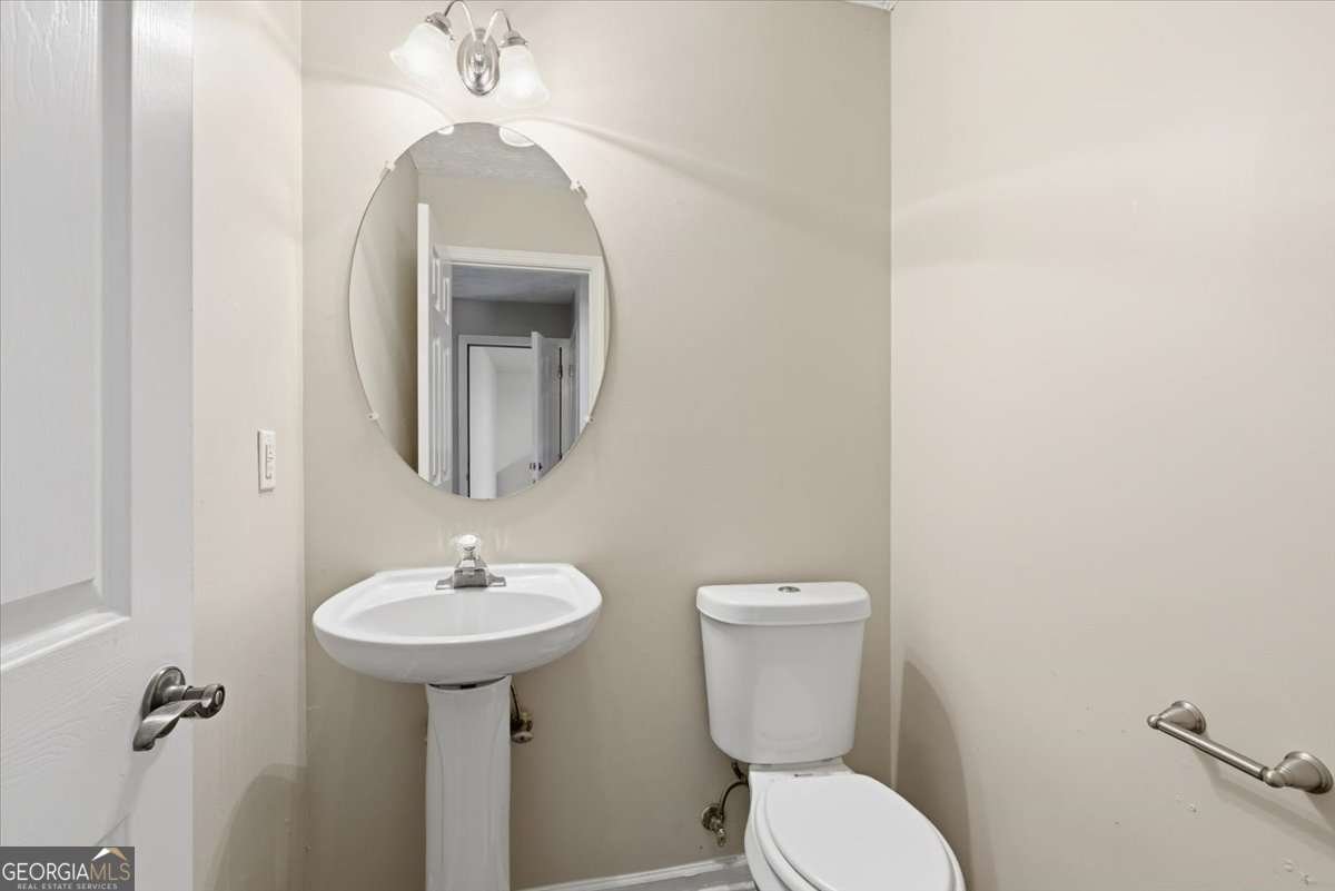 1905 Barnett West Court Buford - Photo 38