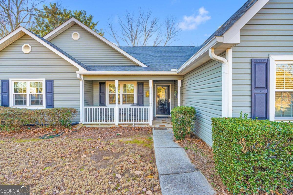 2340 Emerald Drive Loganville - Photo 10