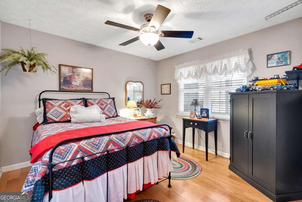 2340 Emerald Drive Loganville - Photo 34