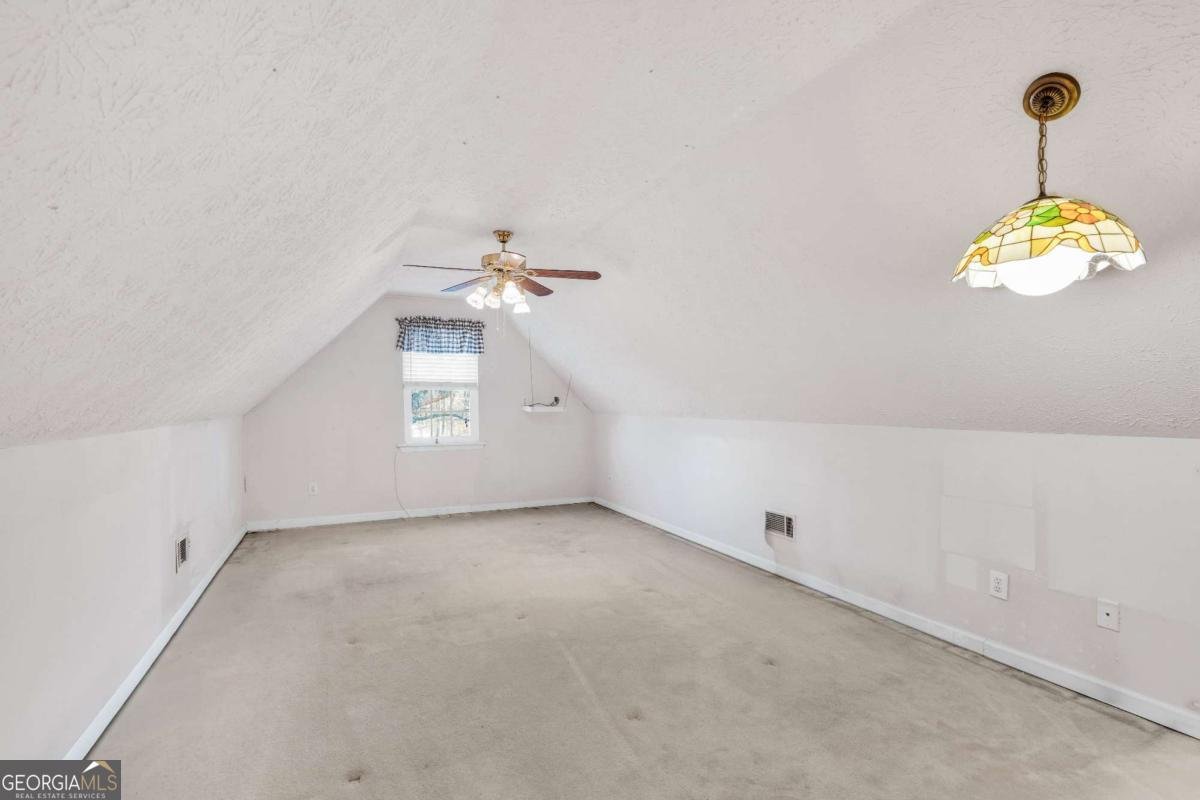 2340 Emerald Drive Loganville - Photo 36